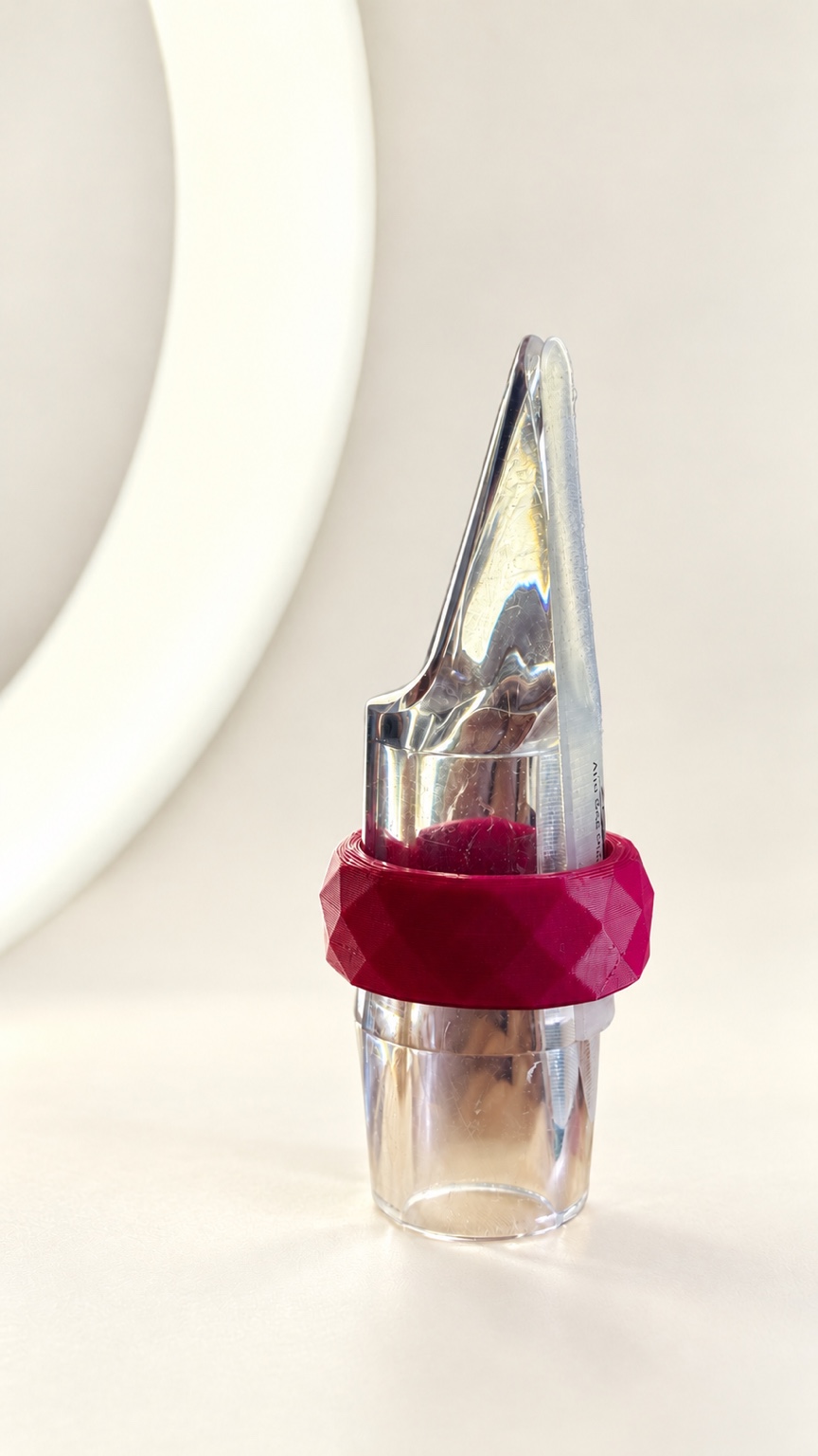 Transparent mouthpiece with pink ligature